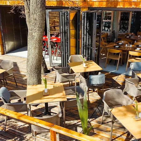 リゾート Pazar Homes *