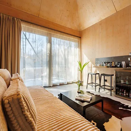 리조트 Pazar Homes