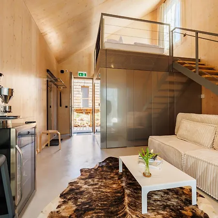 リゾート Pazar Homes *