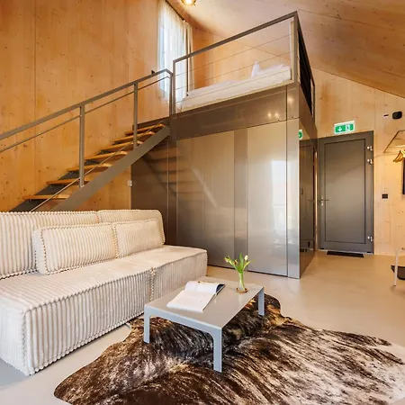 Pazar Homes * Zánka