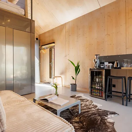 リゾート Pazar Homes